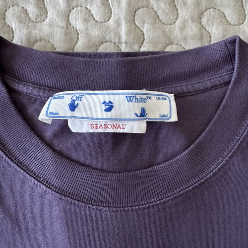 Off-White t-shirt medium, like new, purple