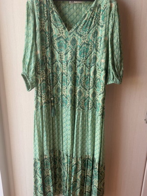 ZARA maxi boho dress green with gold details, size S