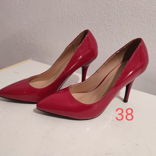 GoGo Shoes red pumps used, size 38