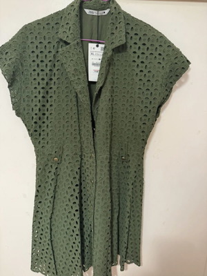 Zara broderie khaki dress like new with belt, size XL