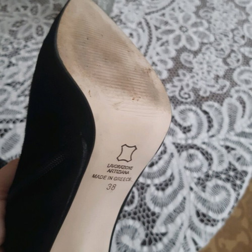 Luxury Fardoulis ankle boots 38 new, black suede with leather sole