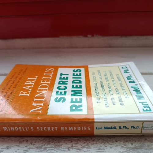 Earl Mindell's Secret Remedies book like new