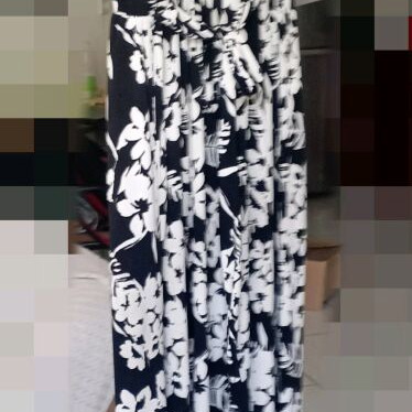 Summer dress one size with black and white floral pattern like new