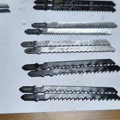 Jigsaw blades for metal and wood, various sizes, pack of 16