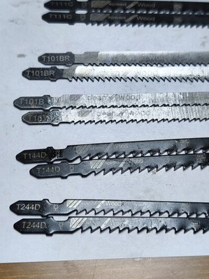 Jigsaw blades for metal and wood, various sizes, pack of 16