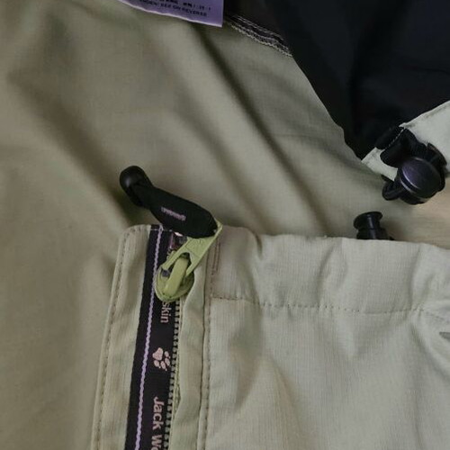 Jack Wolfskin women's windbreaker size M like new, green