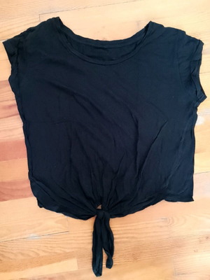 Tie-front blouse Stradivarius like new, black, size M