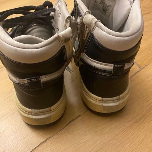 Nike Jordan sneakers used, black and white, size 40