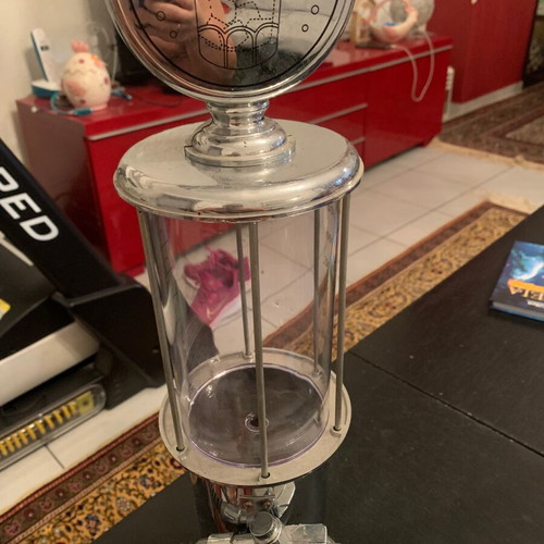 Drink dispenser with pump unused