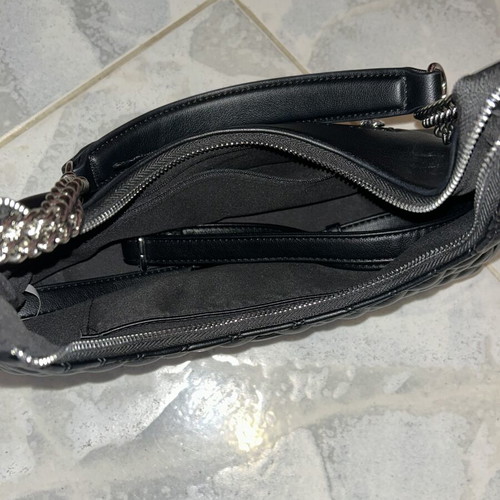 Black shoulder bag with silver chain strap, medium capacity