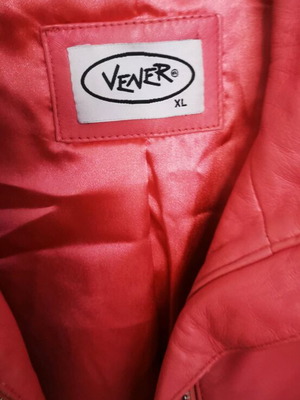 Leather jacket like new, size L