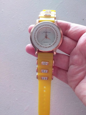 Wristwatch women's like new with yellow strap