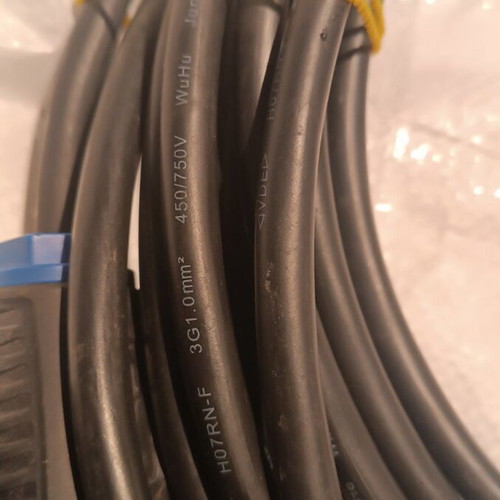Ballanteza Cable 10 meters like new with flexible black cable 3GX1.00mm²