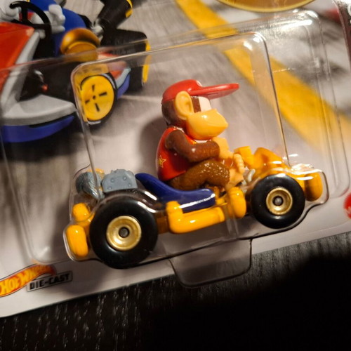 DIDDY KONG Pipe Frame Mario Kart Hot Wheels 2019 καινούργιο