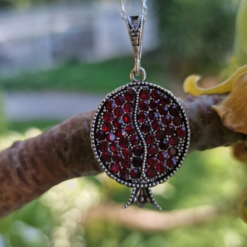 Pomegranate silver pendant new with chain