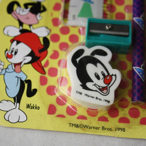 Vintage 1998 Animaniacs Pinky school set Helix new