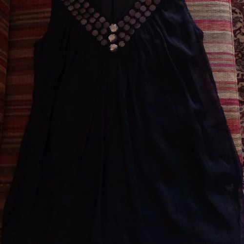 Dress black like new, comfortable with elegant details size M