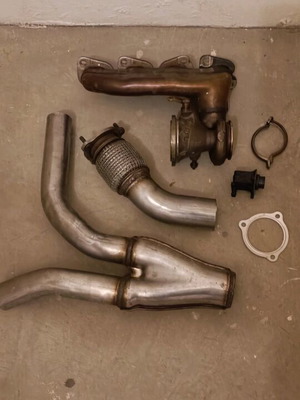 Mercendes parts used, intake manifold, pipes, exhaust spiral, valve