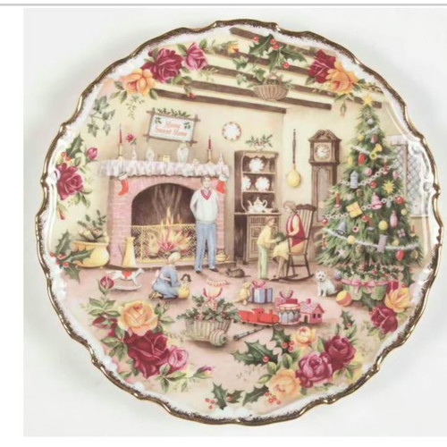 Royal Albert Christmas Collection plate set 6 pieces new bone china