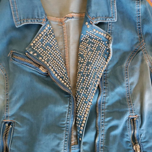 Denim jacket medium with sequins and accessories like new, blue