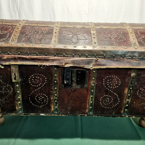 Chest with leather and bronze used, 1891 Smyrna era dowry