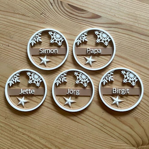 Christmas gift tags with names new, 7 cm diameter