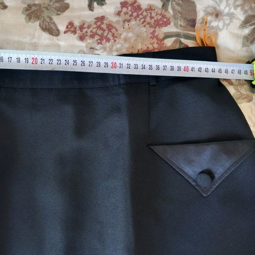Skirt and shirt set new, size medium