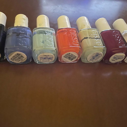 Nail polish used, pack of 7 Essie and 1 Peggy Sage