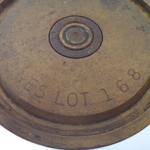 Navy shell casing 1945 used, bronze antique