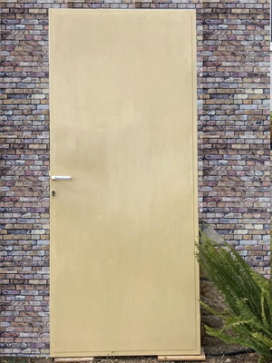 Iron door like new with lock and handle 210x90 cm