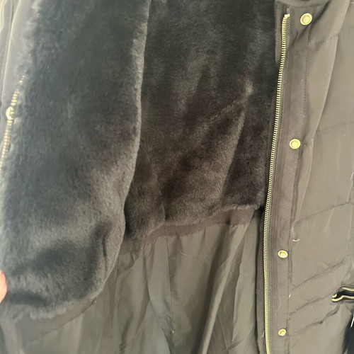 Zara down jacket like new, black with fur lining