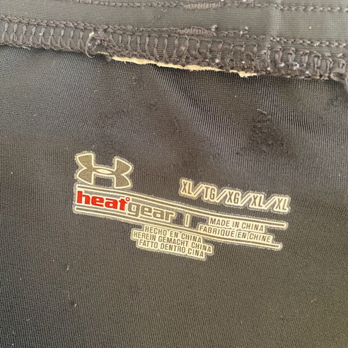 Under Armour HeatGear Compression Shorts XL like new, black
