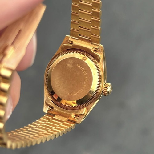 Rolex Datejust ladies 26mm 18k gold like new