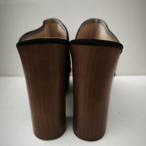 Open-toe mules size 41 like new, black suede and brown platform