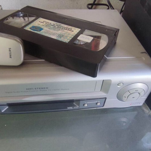 Philips VR530 VHS recorder like new