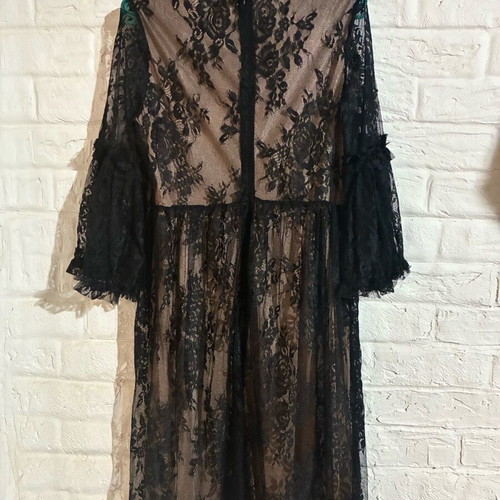 Lace dress like new, black and beige, size L