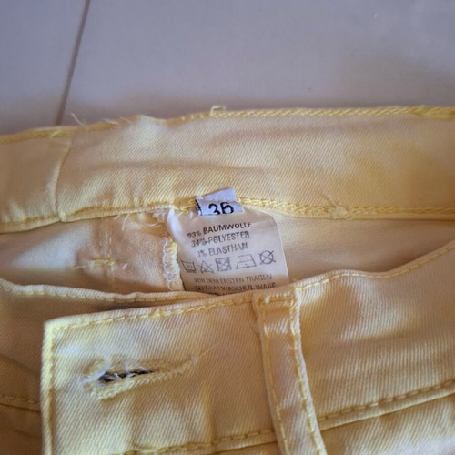 Yellow denim pants size 36 Small like new