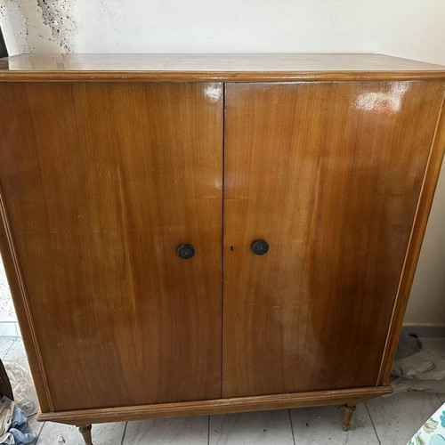 Antique chest of drawers used