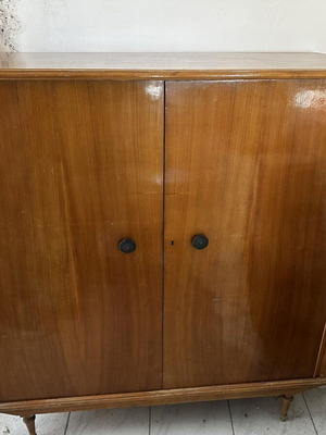 Antique chest of drawers used