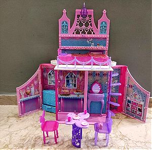 Σπίτι βαλιτσάκι Barbie Mariposa