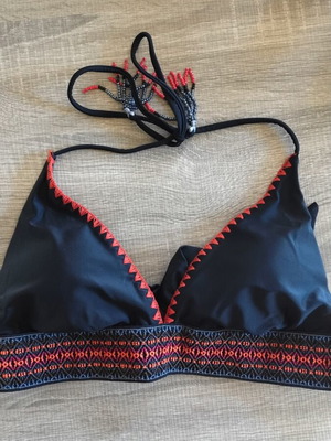 Bikini top like new, black, size S