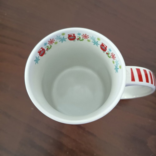 Disney Christmas Mug like new
