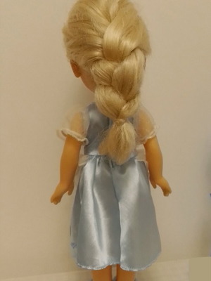 Cinderella doll like new
