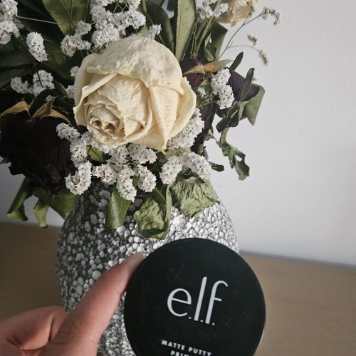e.l.f. Matte Putty Primer