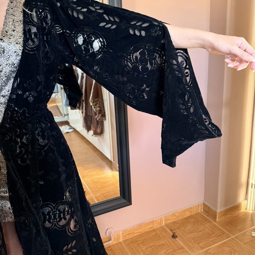 Nidodileda limited edition wrap dress set like new, black and gold