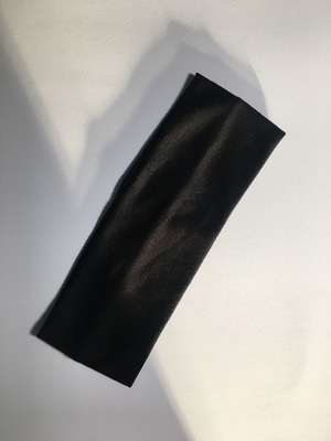 Κορδέλα μαλλιών μαύρη από μαλακό ύφασμα ελαστική νέα