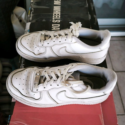 Nike Air Force 1 kids used size 37.5 white sneakers