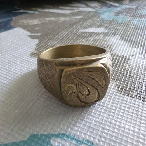 Vintage bronze signet ring used, size 63-64