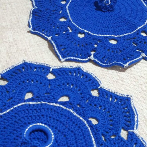 Royal Blue Elegance handmade placemat set new, 6 pieces
