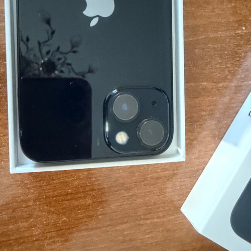iPhone 13 128GB used, black, battery needs service, includes two fast charging cables